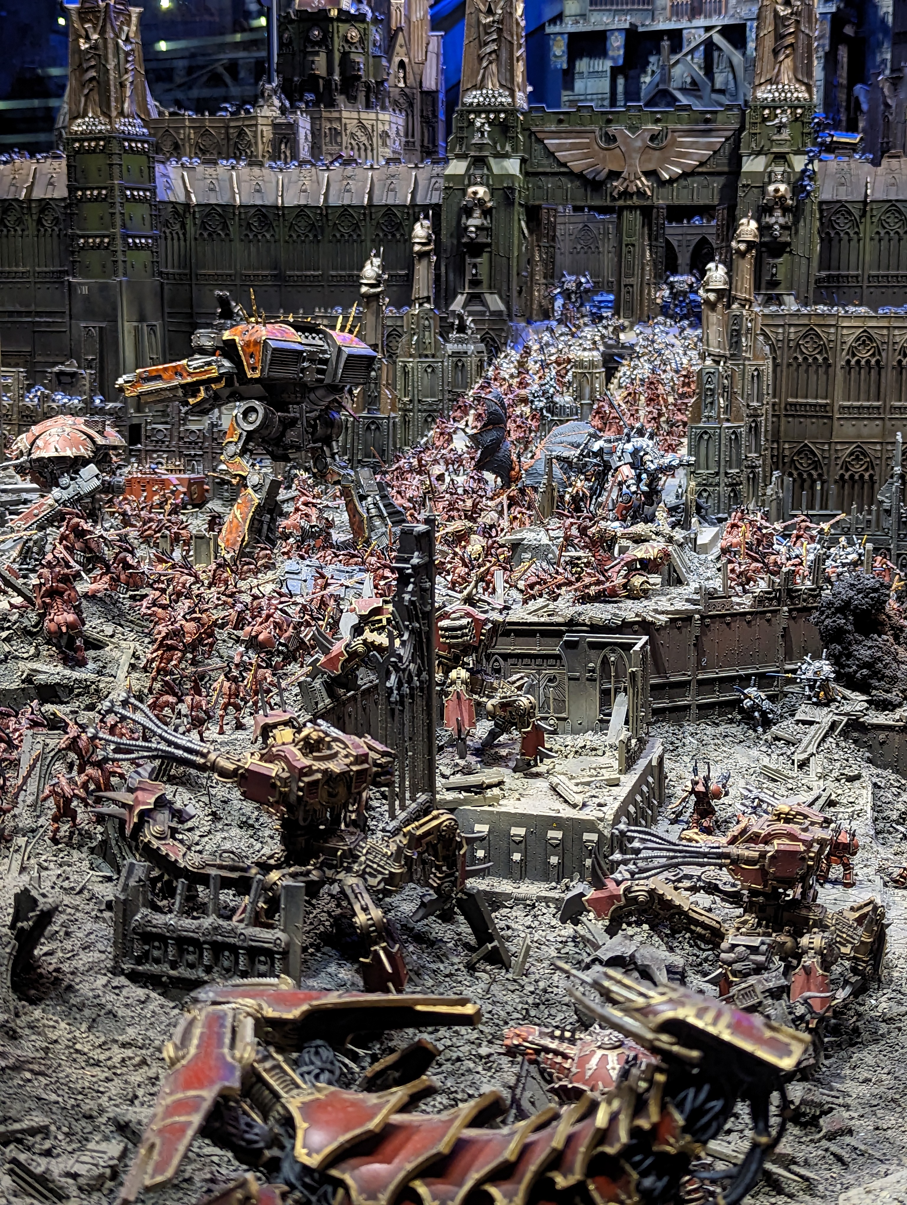 An image of the large centrepiece display at Warhammer World.